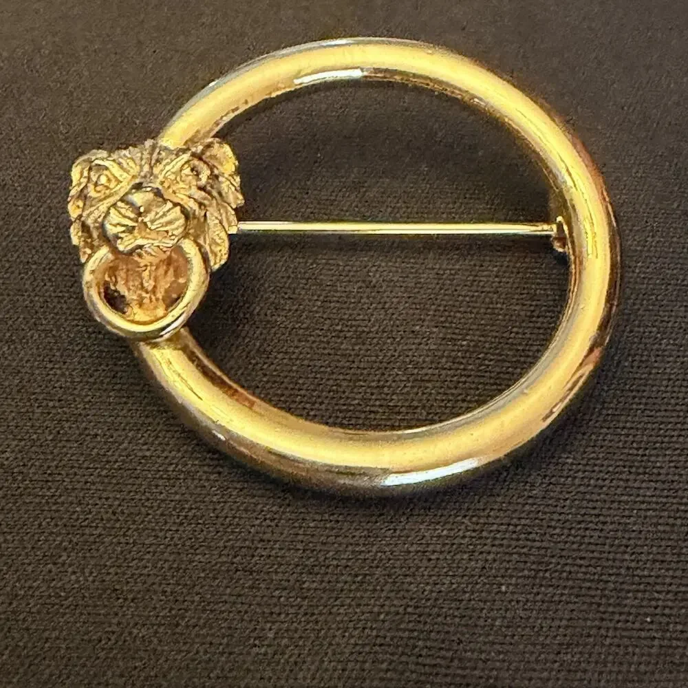 Vintage 1980 MIMI DI N Gold Tone Lion’s Head Door Knocker Brooch Mimi Di Nascemi
